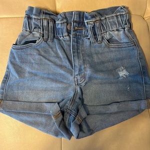 Super cute Cello Shorts